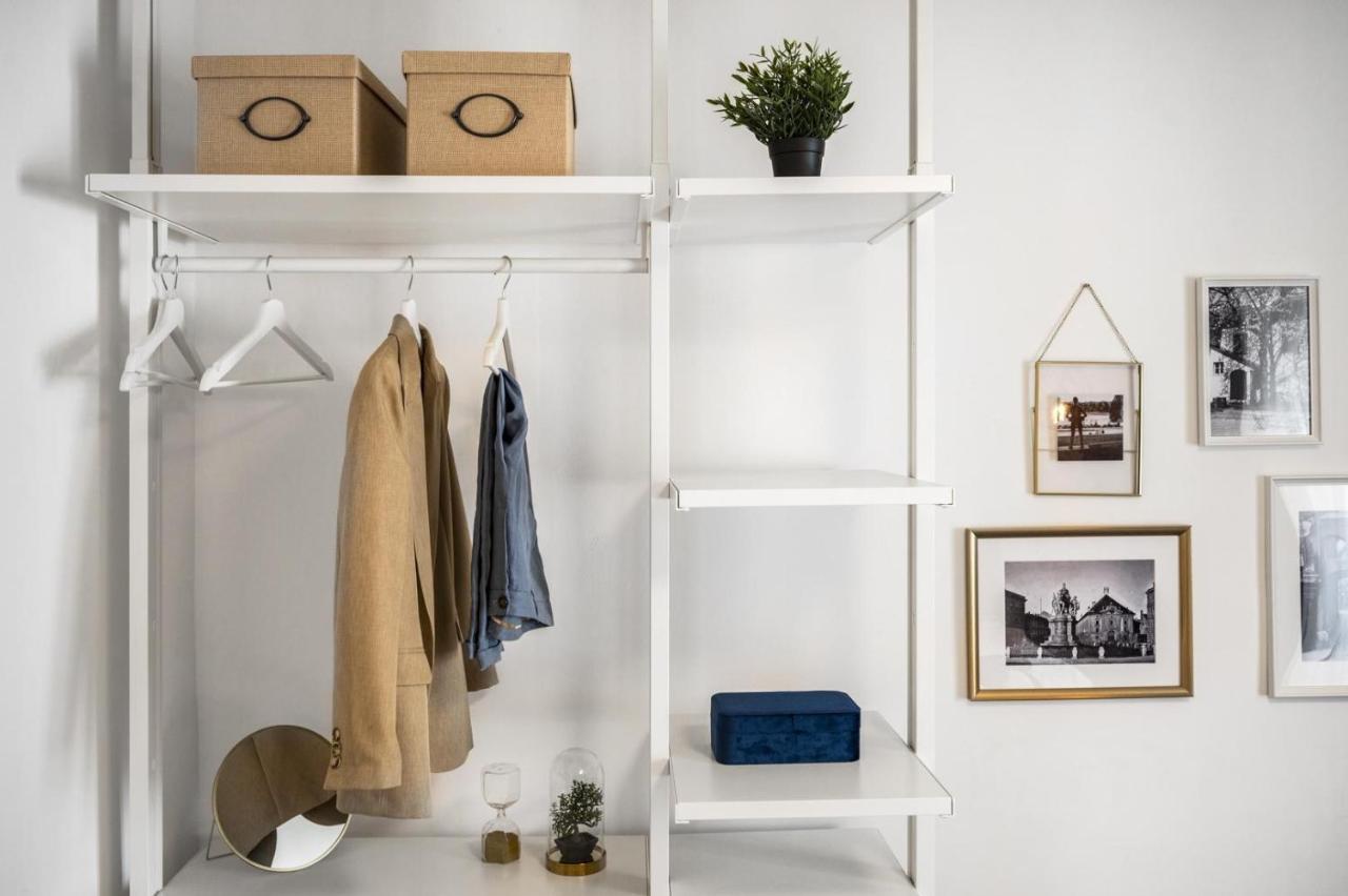 New Design & High Standard Apt From 16Th Century In Old Town-Free Parking Bratislava Exteriér fotografie